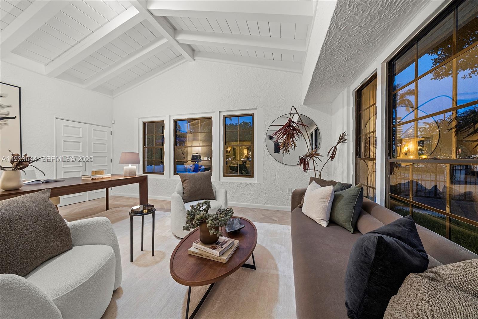 3500 Flamingo Dr Miami Beach, FL 33140