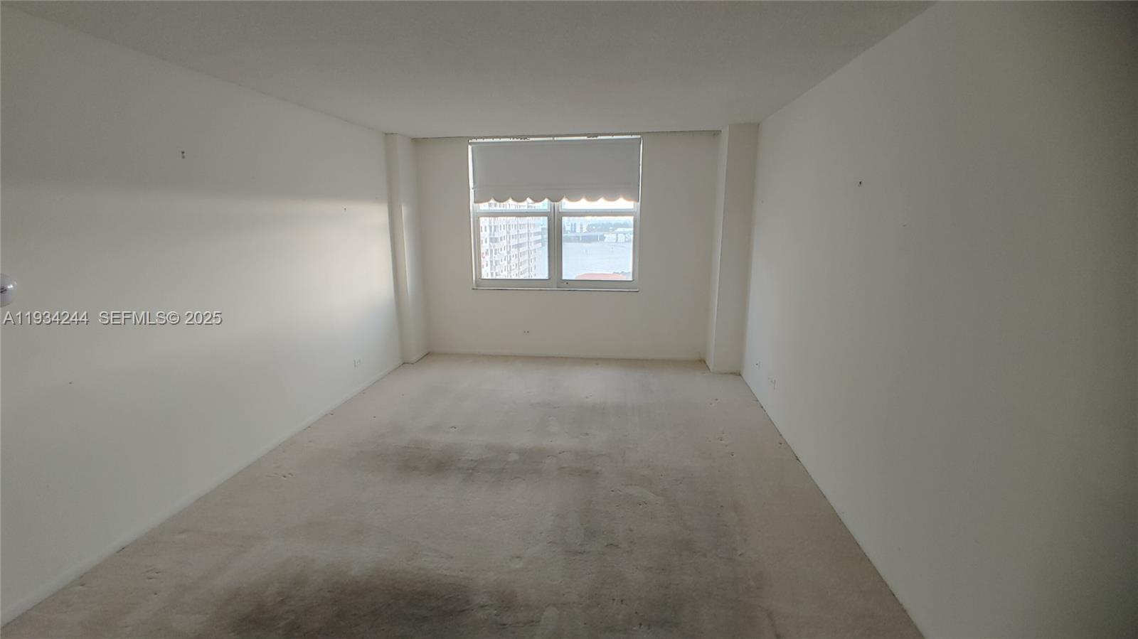 image Winston Towers 5009