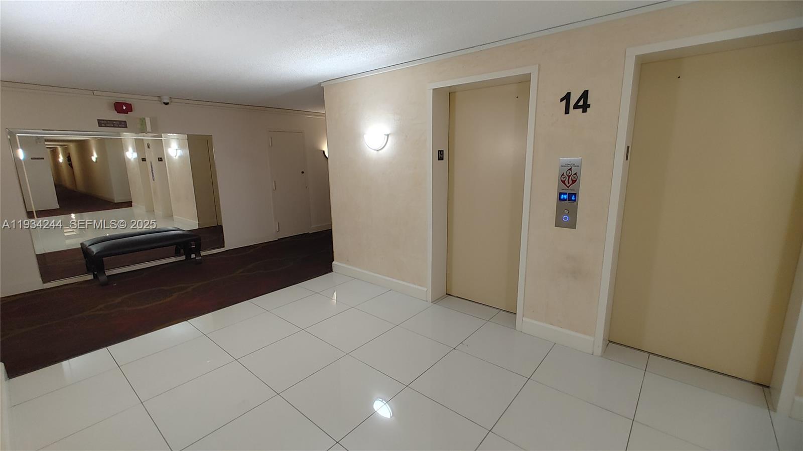 image Winston Towers 50018