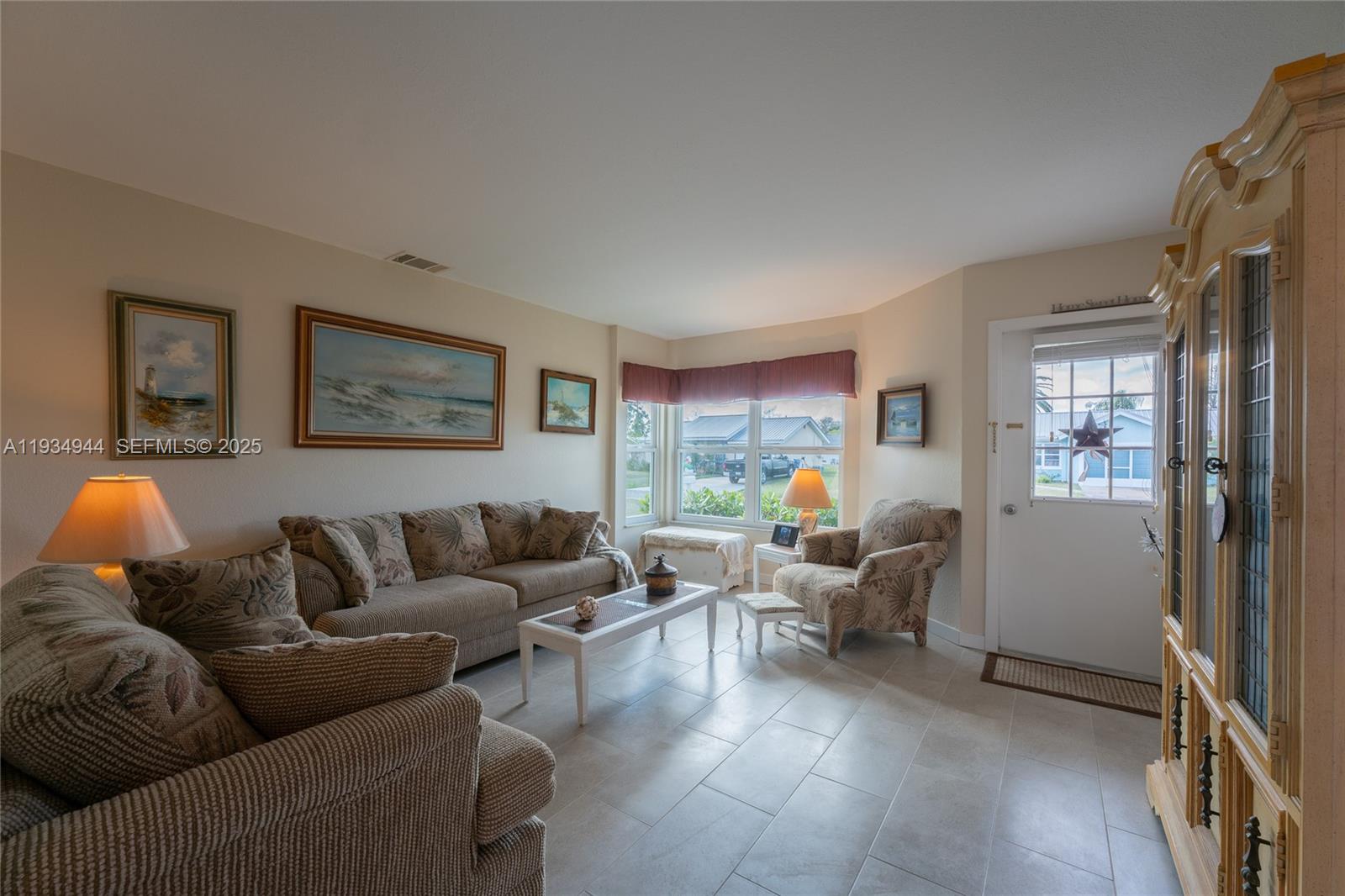 2001 Schooner Dr La Belle, FL 33935