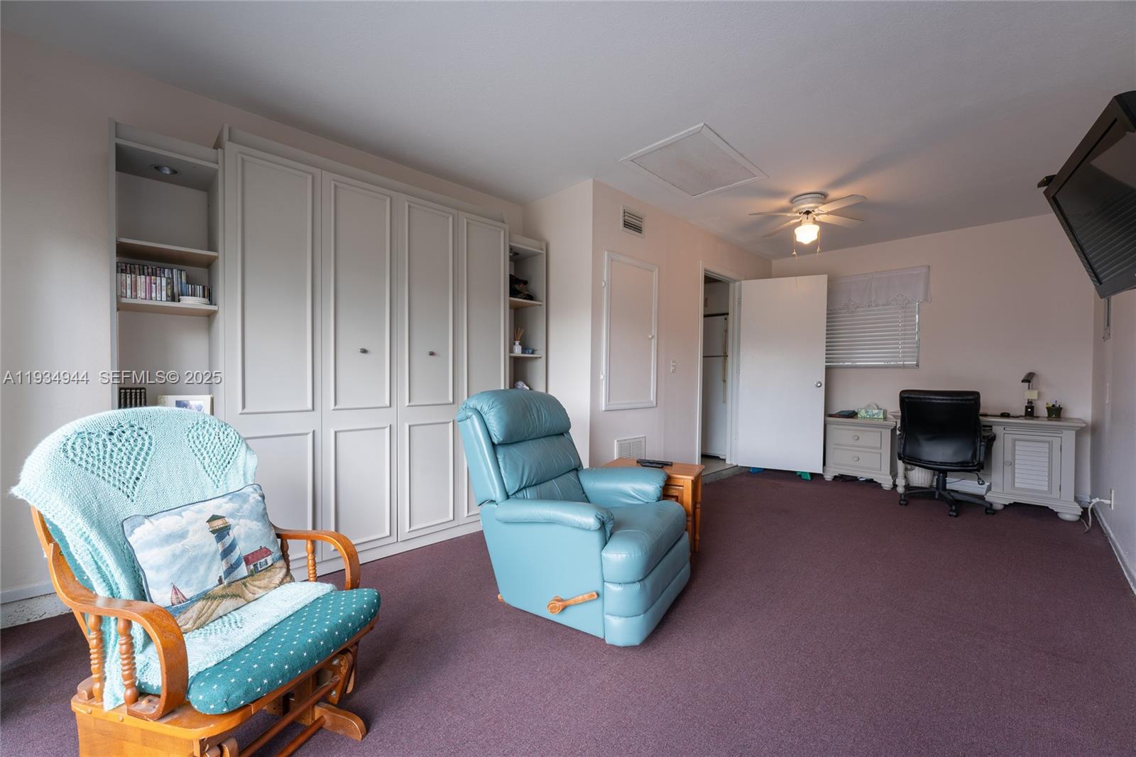 2001 Schooner Dr La Belle, FL 33935