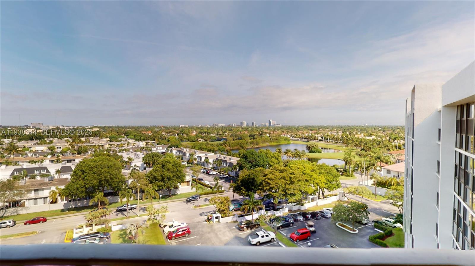 1000 Parkview Dr #1023