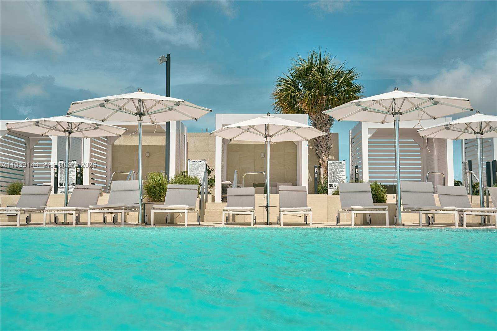 image Aston Martin Residences11