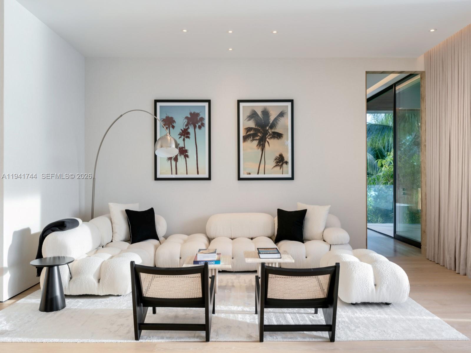 28 W Dilido Dr Miami Beach, FL 33139