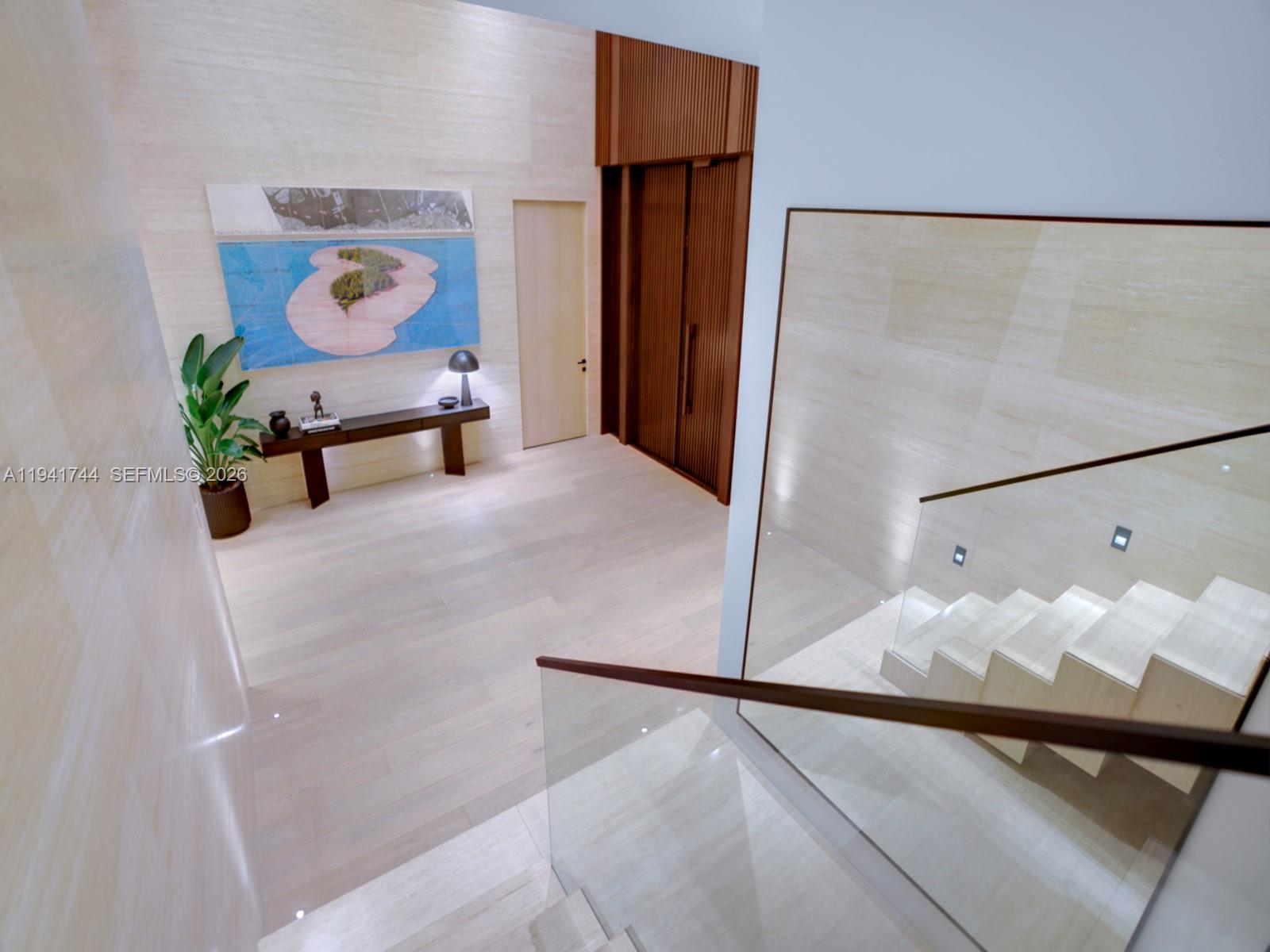 28 W Dilido Dr Miami Beach, FL 33139