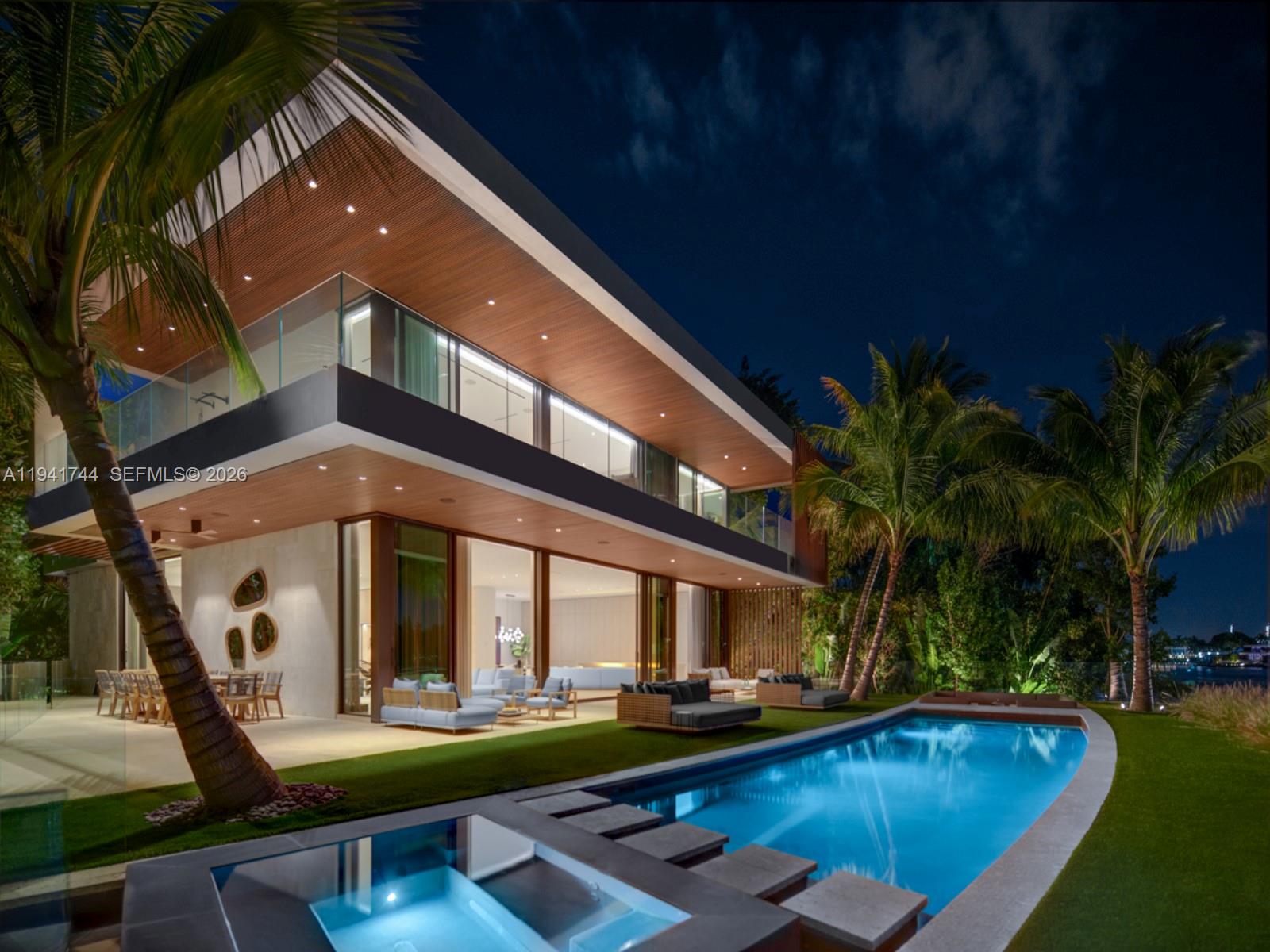 28 W Dilido Dr Miami Beach, FL 33139