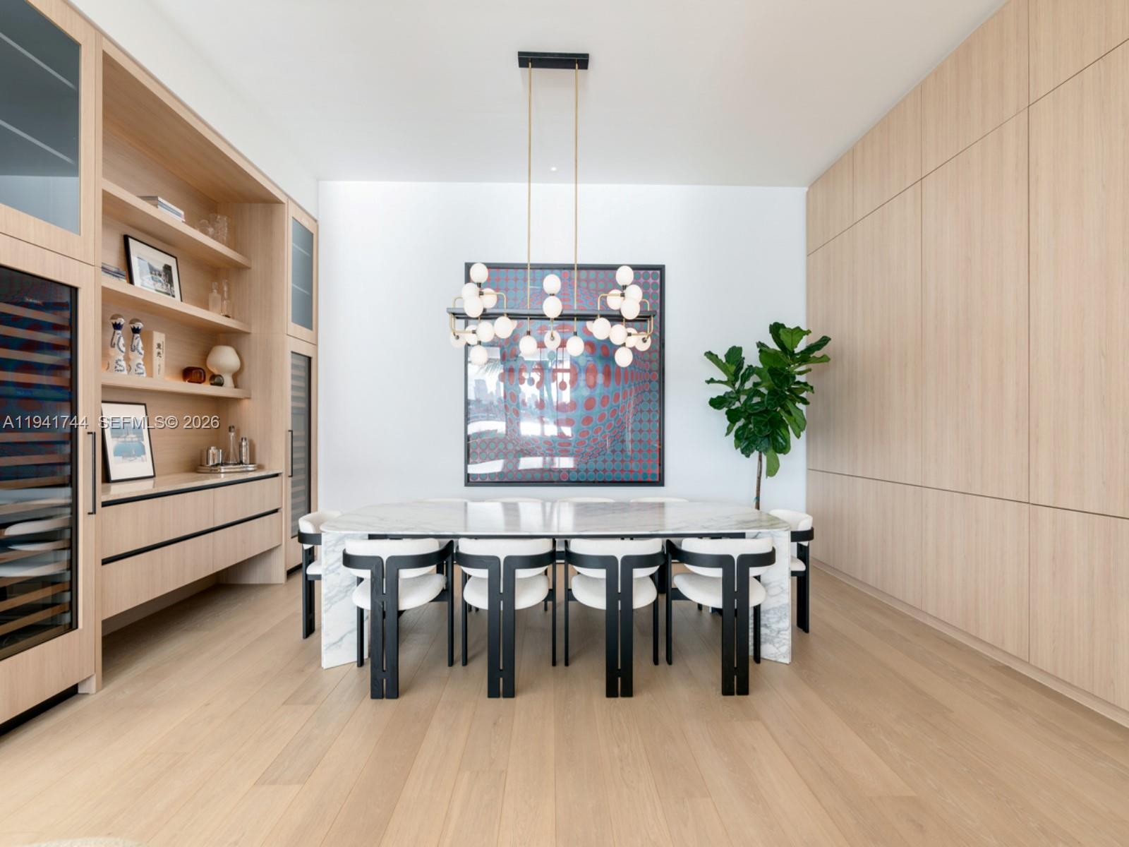 28 W Dilido Dr Miami Beach, FL 33139