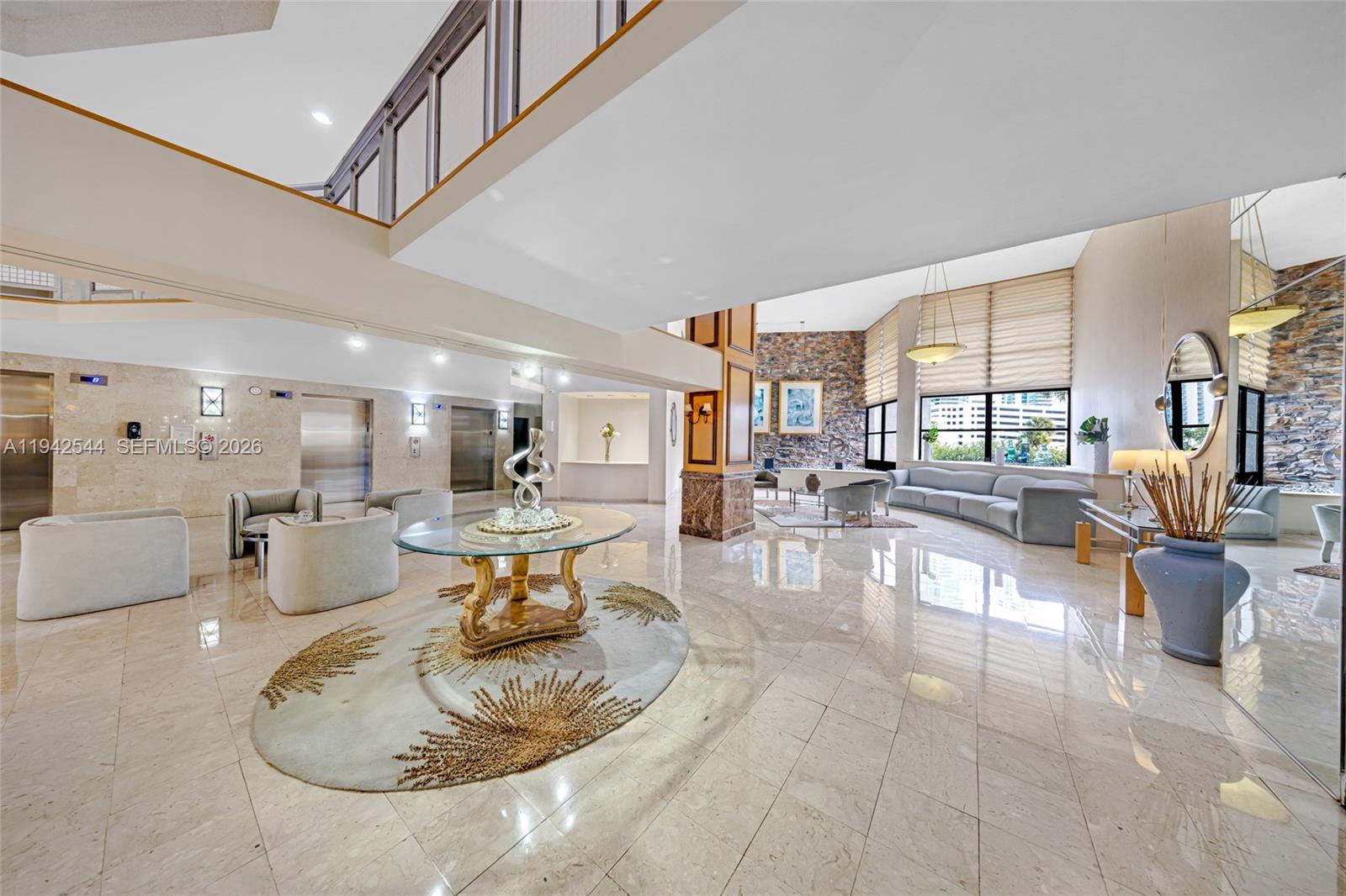 600 Parkview Dr #1114 Hallandale Beach, FL 33009