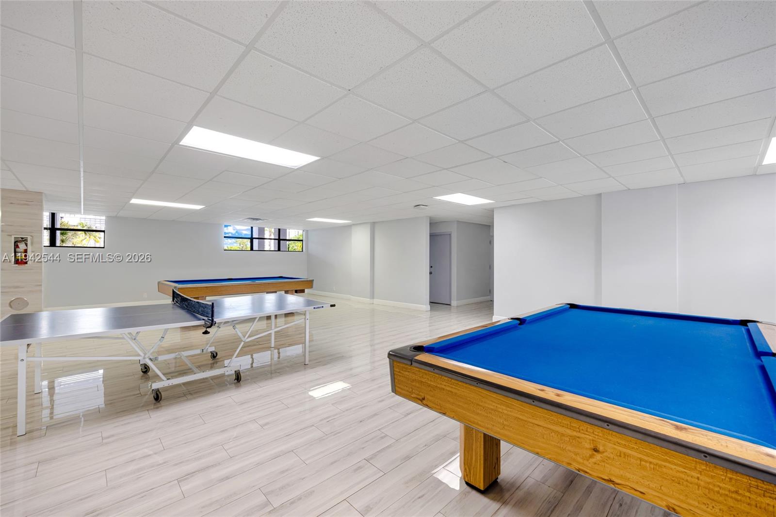 600 Parkview Dr #1114 Hallandale Beach, FL 33009