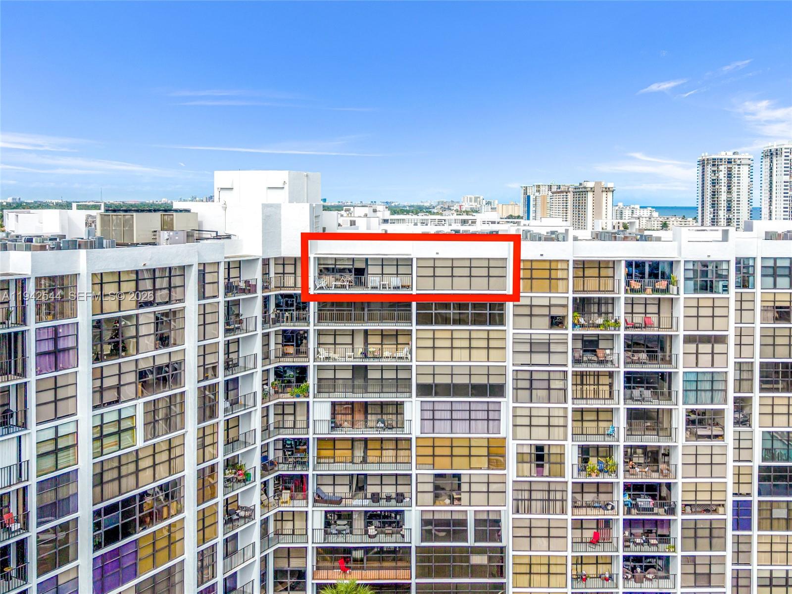 600 Parkview Dr #1114 Hallandale Beach, FL 33009