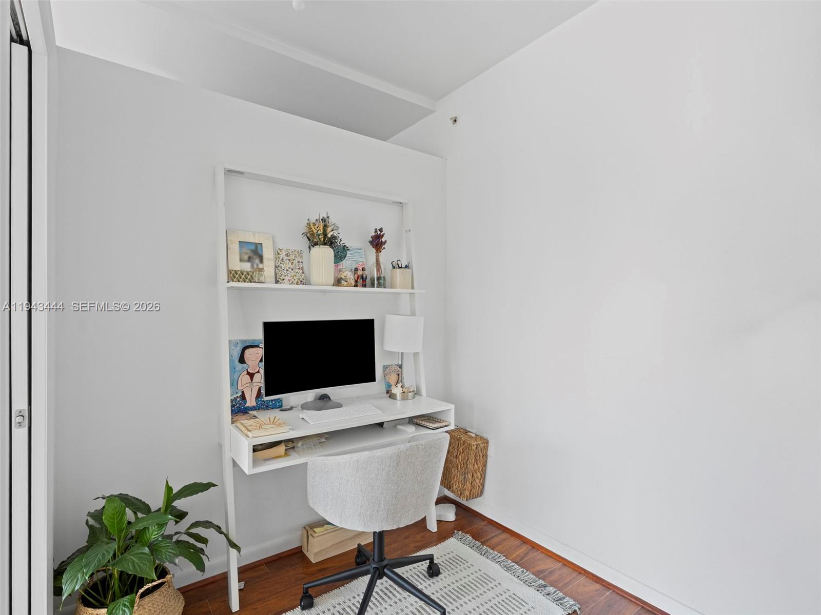 image Vizcayne North15