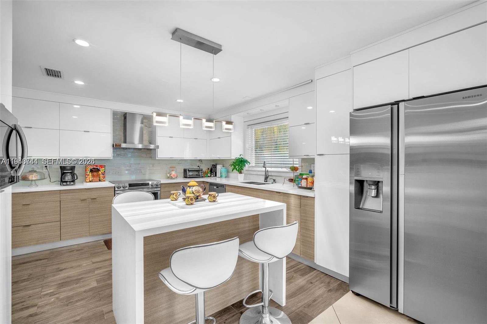 1543 Dorado Ave Coral Gables, FL 33146