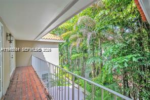 1543 Dorado Ave Coral Gables, FL 33146
