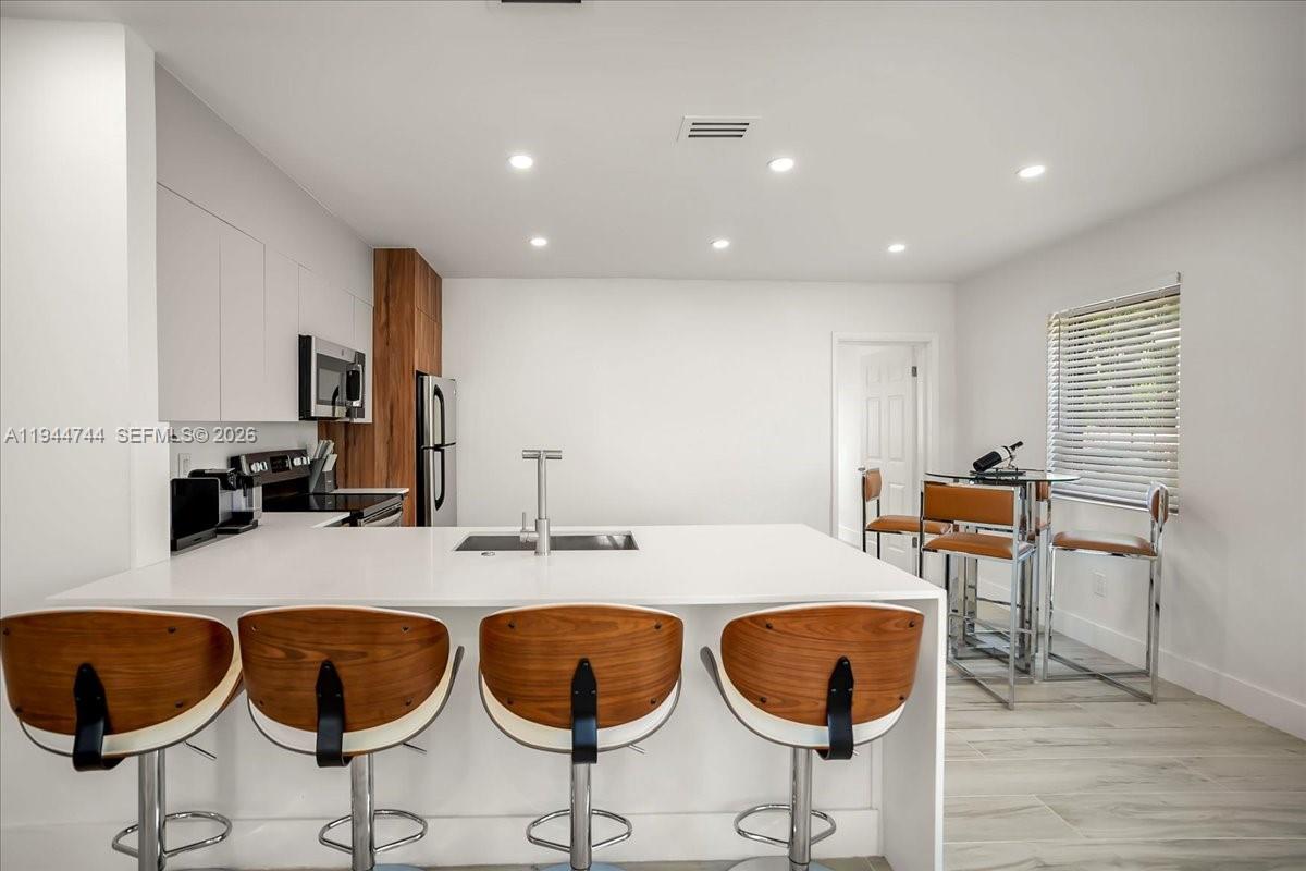 70 NW 47th Ter Miami, FL 33127