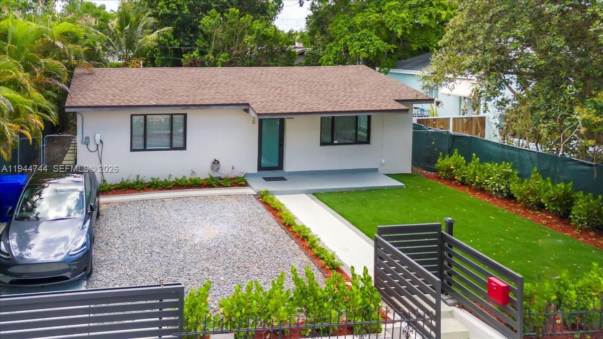 70 NW 47th Ter Miami, FL 33127