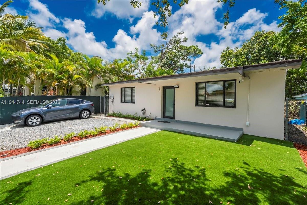 70 NW 47th Ter Miami, FL 33127