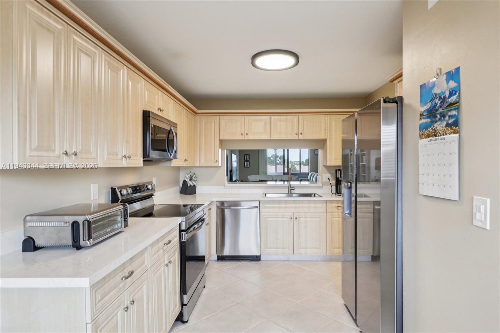 4725 E Lucerne Lks Blvd E #405 Lake Worth, FL 33467