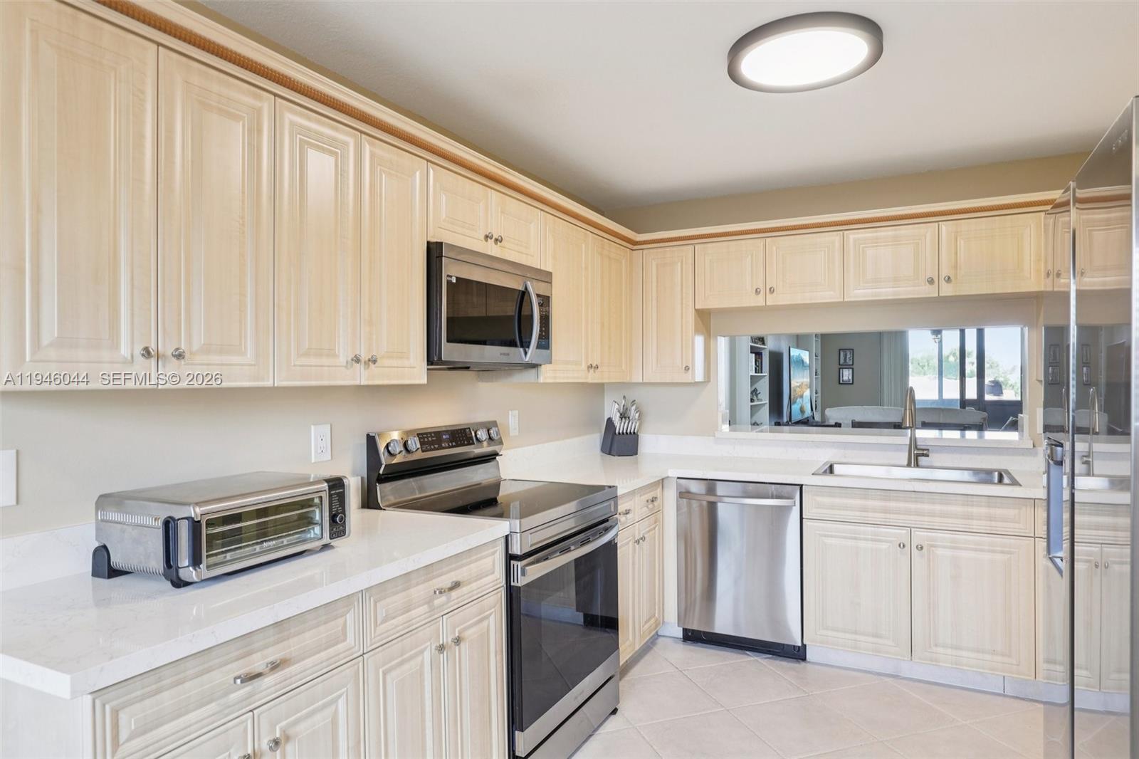 4725 E Lucerne Lks Blvd E #405 Lake Worth, FL 33467