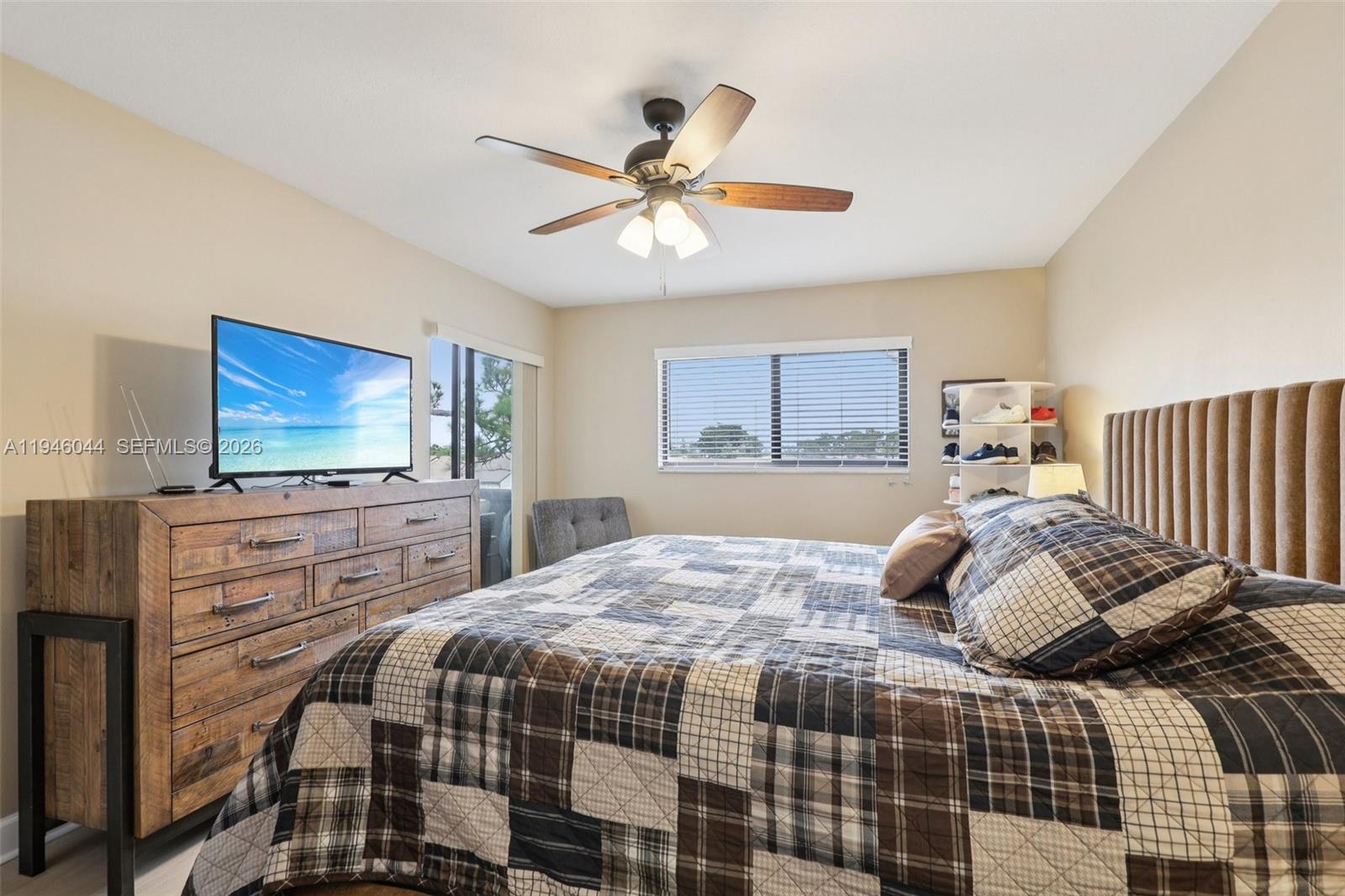 4725 E Lucerne Lks Blvd E #405 Lake Worth, FL 33467