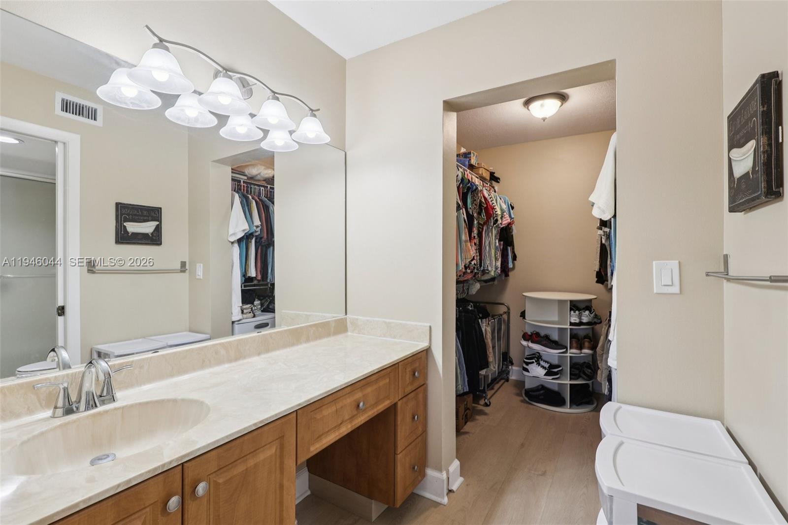 4725 E Lucerne Lks Blvd E #405 Lake Worth, FL 33467