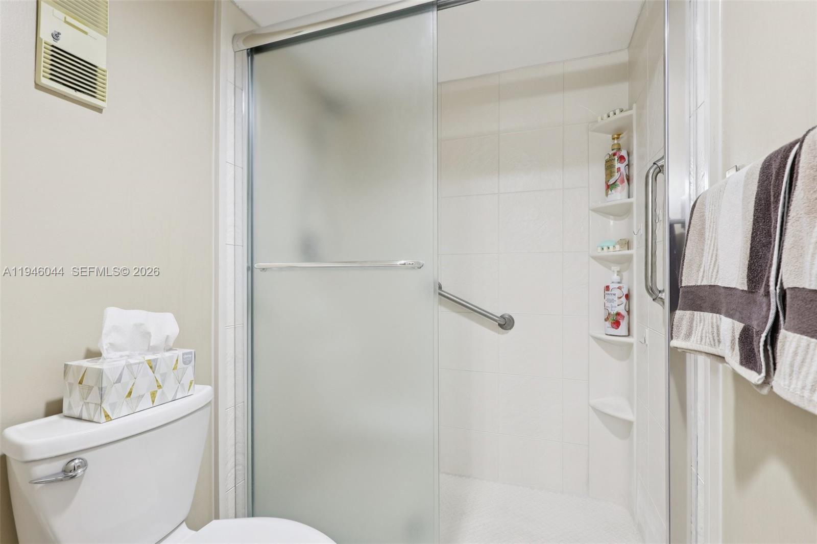 4725 E Lucerne Lks Blvd E #405 Lake Worth, FL 33467