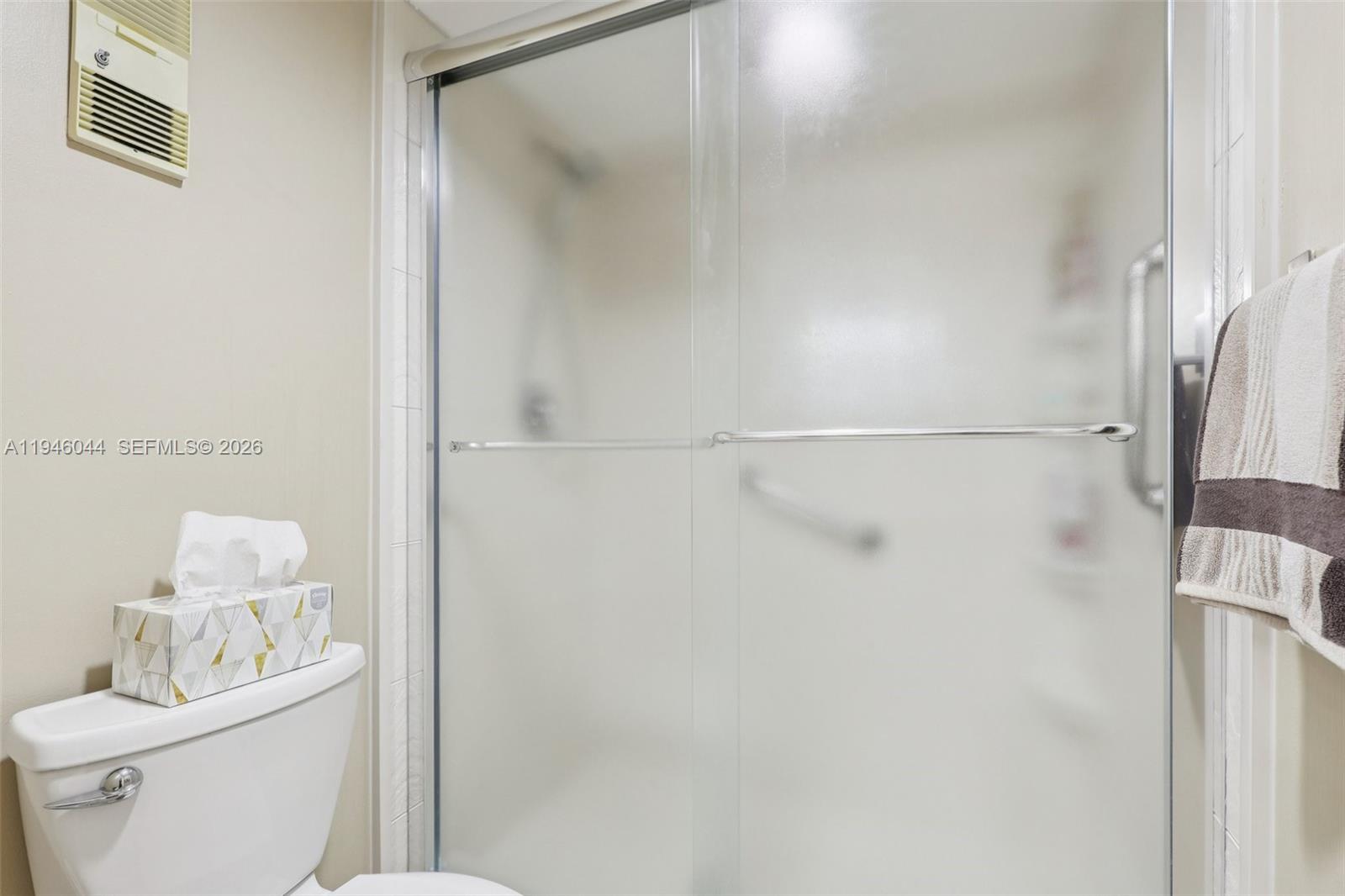 4725 E Lucerne Lks Blvd E #405 Lake Worth, FL 33467