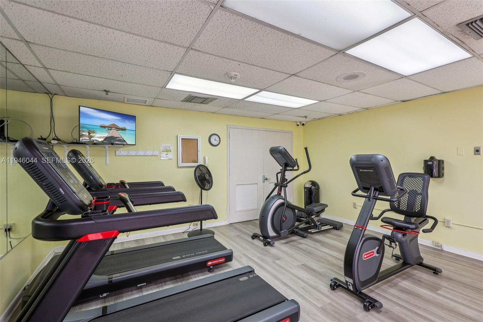 4725 E Lucerne Lks Blvd E #405 Lake Worth, FL 33467