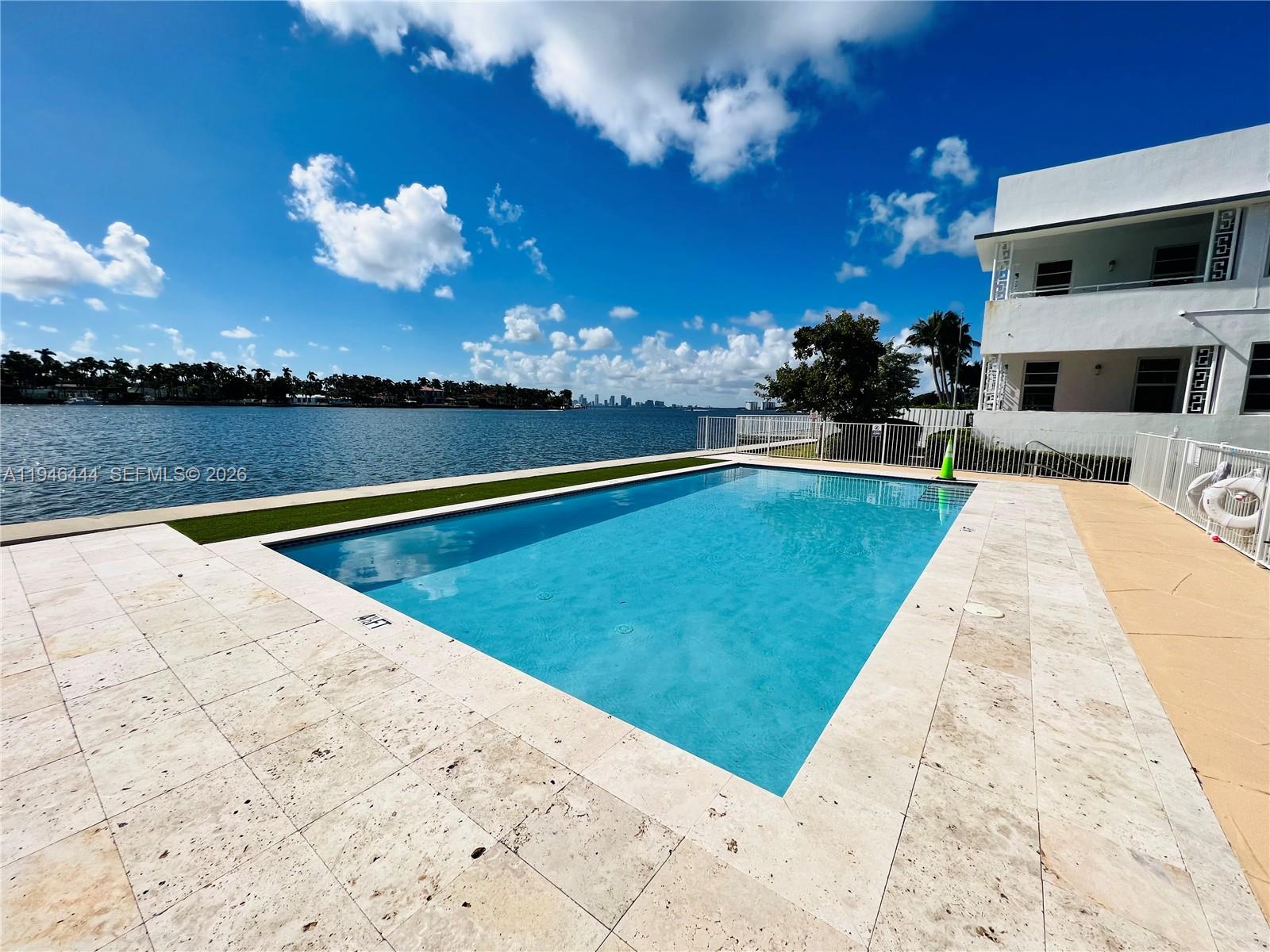 960 Bay Dr #901 Miami Beach, FL 33141