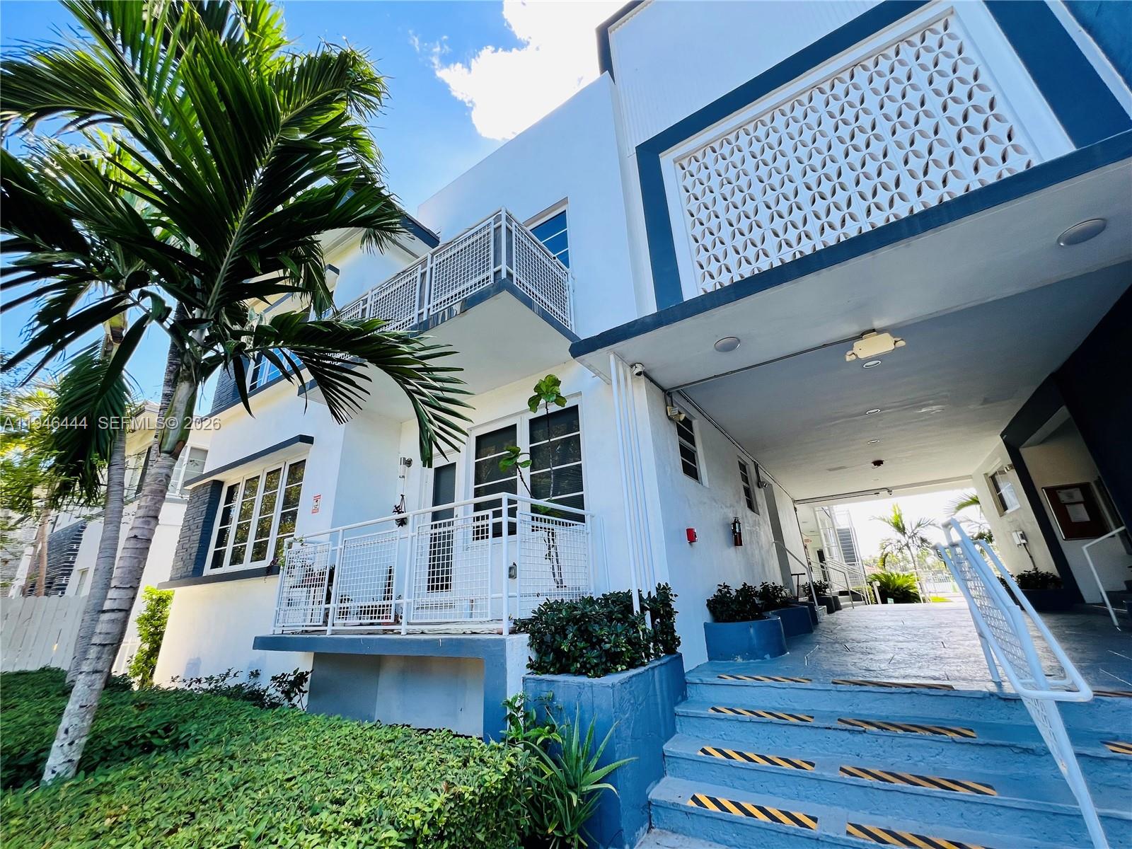 960 Bay Dr #901 Miami Beach, FL 33141