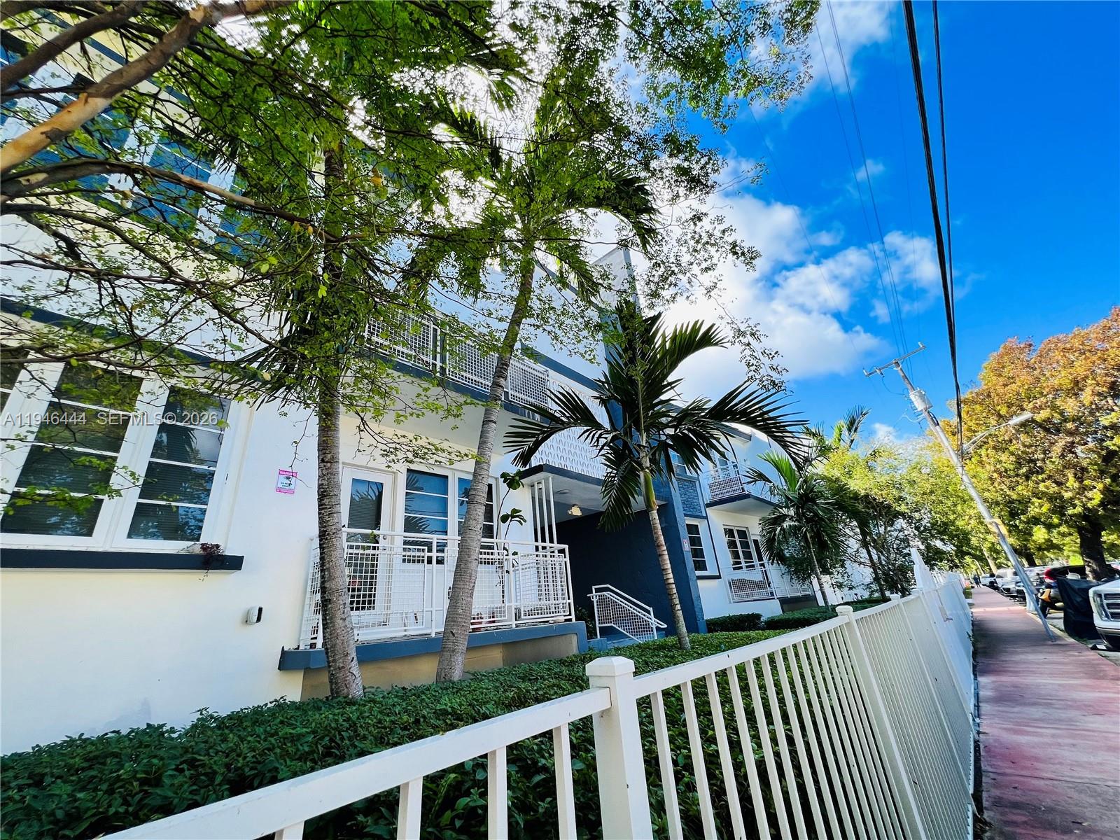 960 Bay Dr #901 Miami Beach, FL 33141