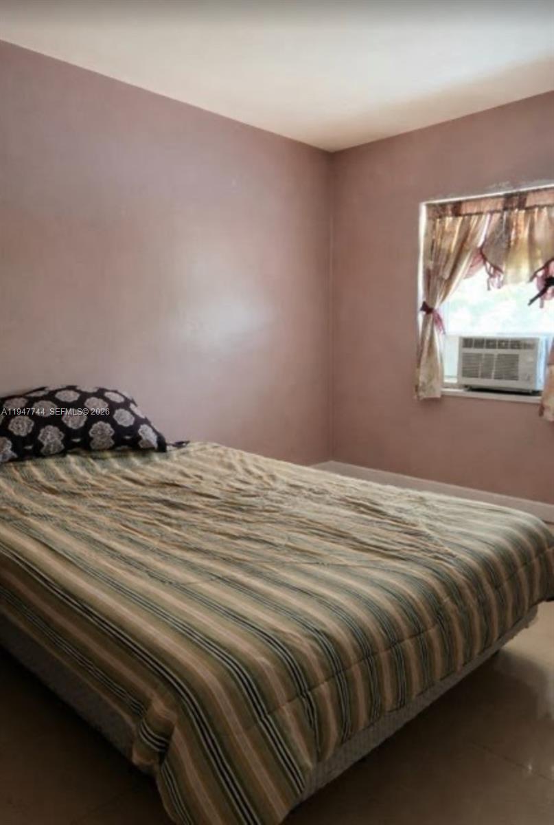 580 NW 116th Ter Miami, FL 33168