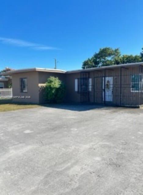 580 NW 116th Ter Miami, FL 33168