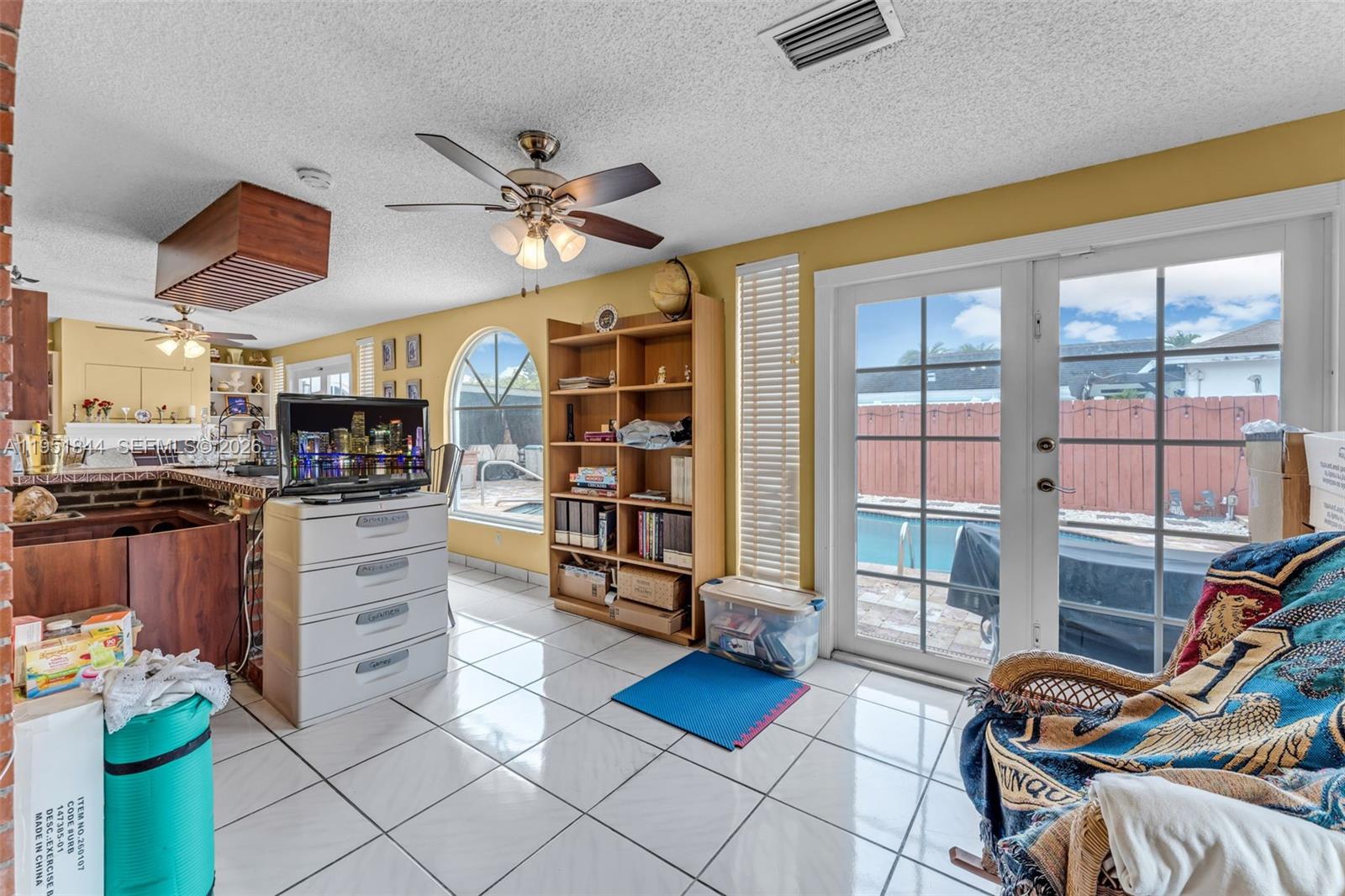 1232 SW 132nd Ct Miami, FL 33184