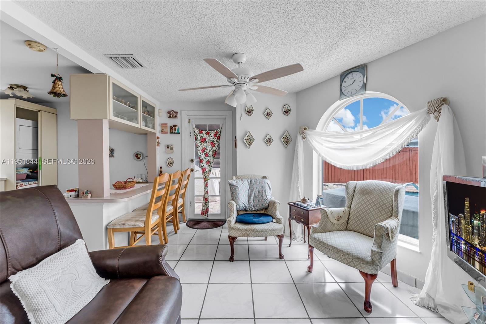 1232 SW 132nd Ct Miami, FL 33184