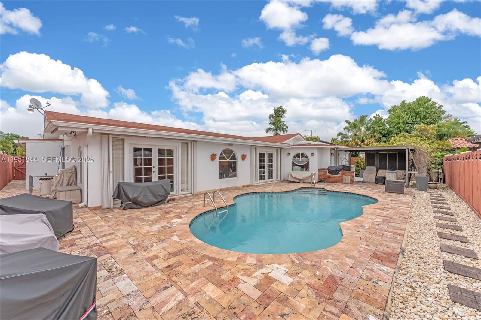 1232 SW 132nd Ct Miami, FL 33184