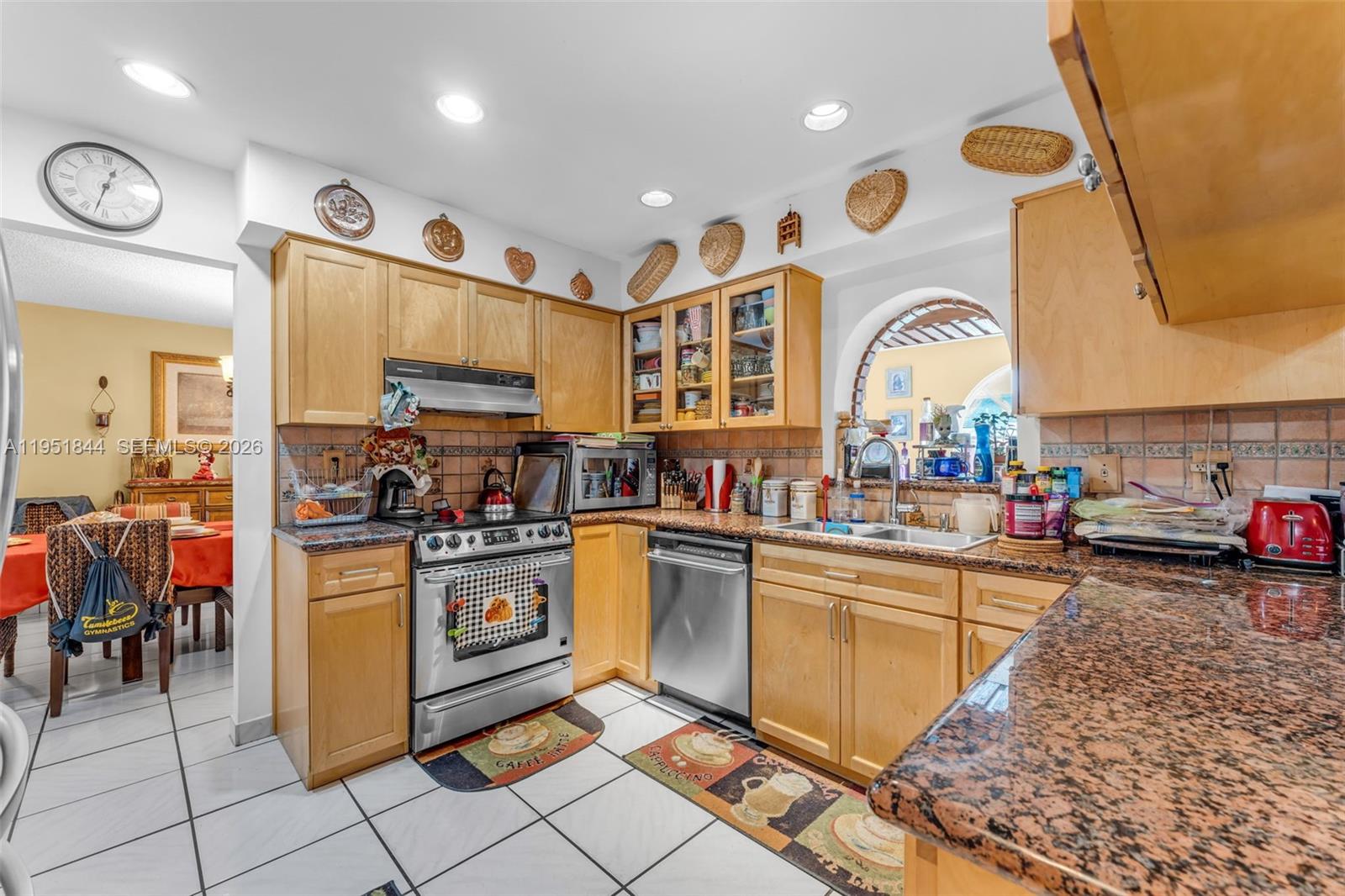 1232 SW 132nd Ct Miami, FL 33184