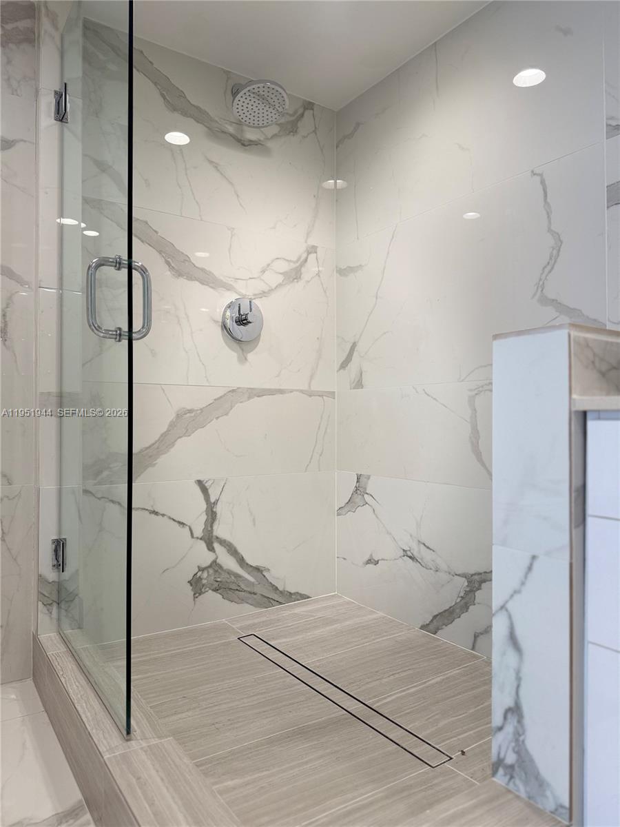 4000 Towerside Ter #1704 Miami, FL 33138