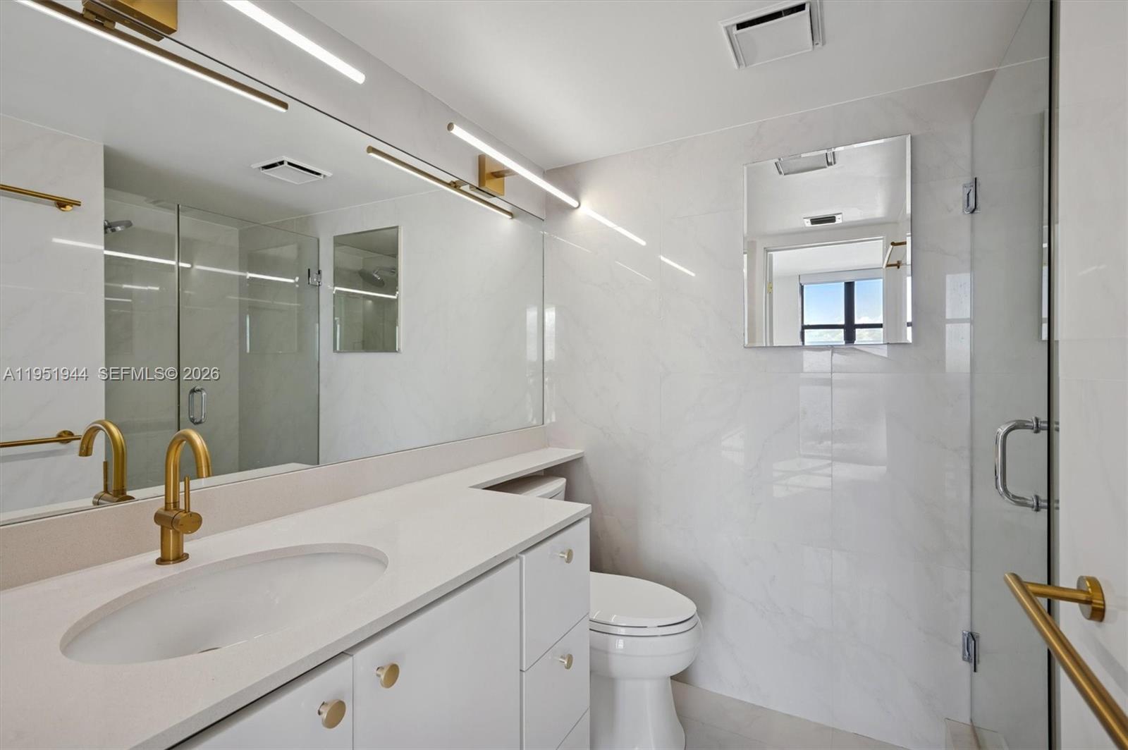 4000 Towerside Ter #1704 Miami, FL 33138