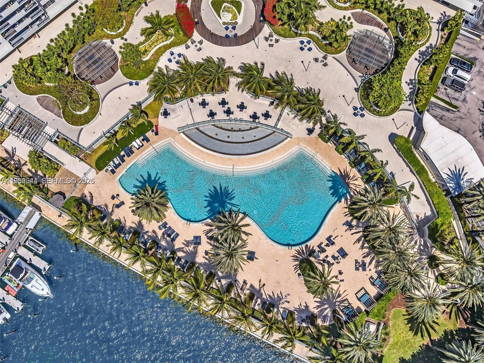 1500 Bay Rd #116S Miami Beach, FL 33139