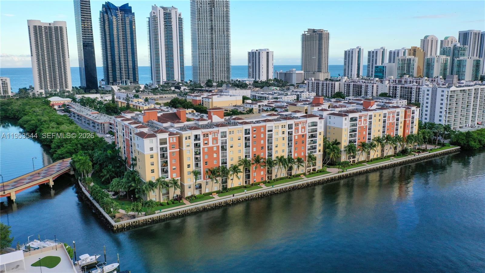 image Porto Bellagio Condo17