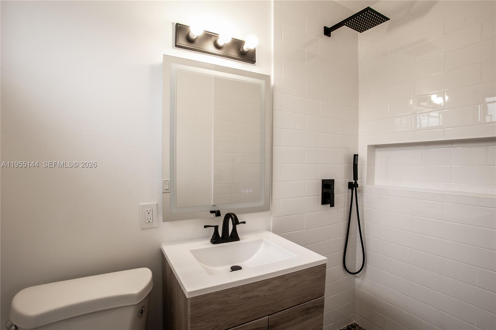 Undisclosed Address North Miami Beach, FL 33162