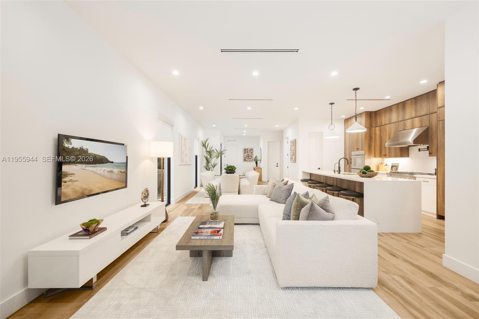 3151 Hibiscus St #3151 Miami, FL 33133