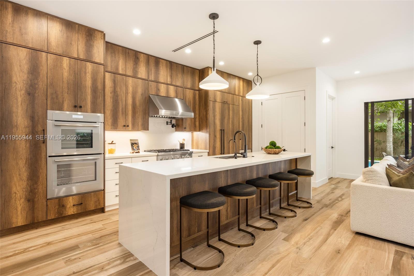 3151 Hibiscus St #3151 Miami, FL 33133