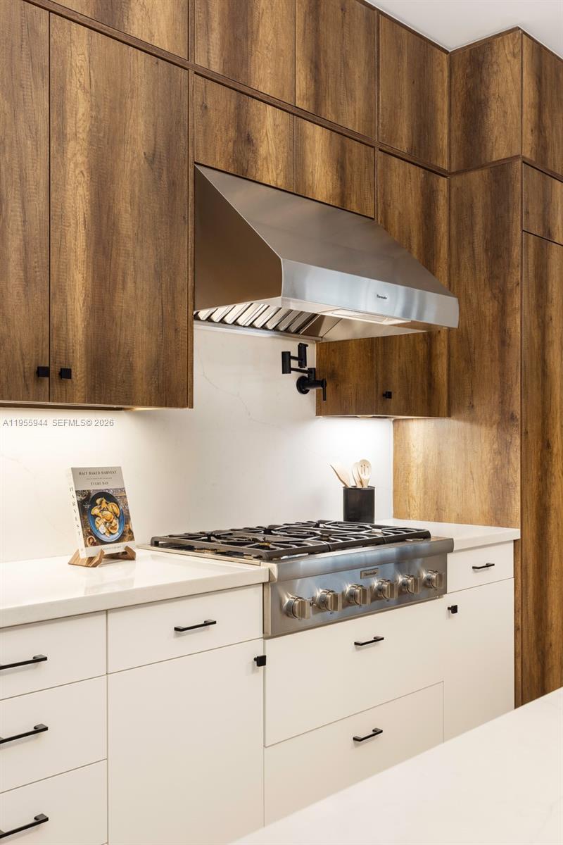 3151 Hibiscus St #3151 Miami, FL 33133