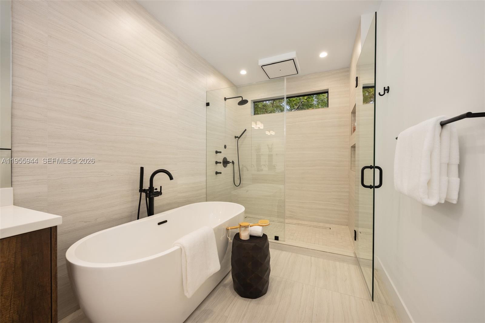 3151 Hibiscus St #3151 Miami, FL 33133