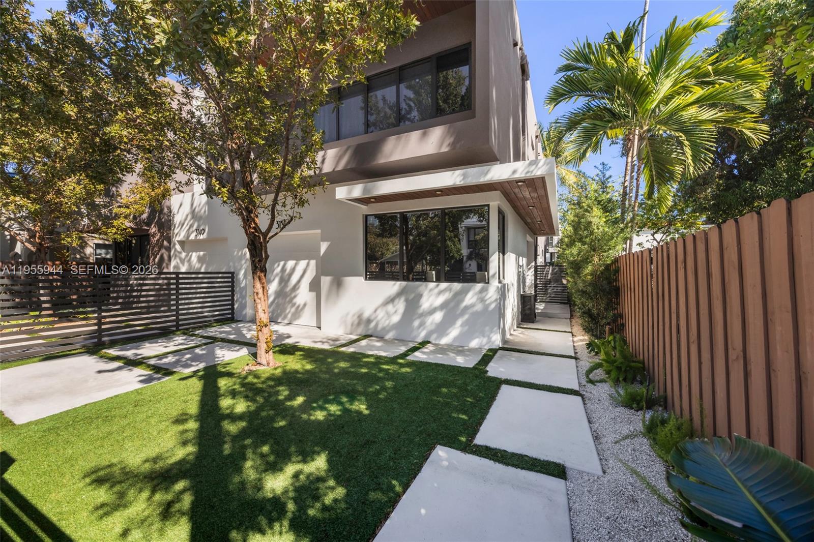 3151 Hibiscus St #3151 Miami, FL 33133