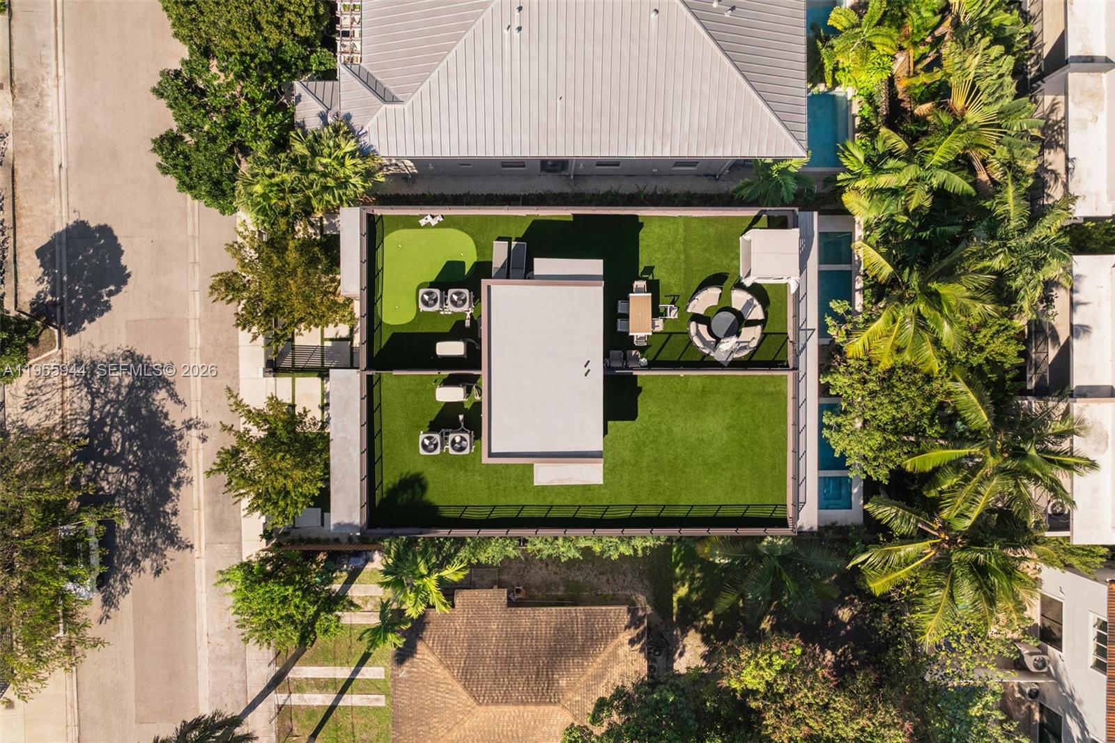 3151 Hibiscus St #3151 Miami, FL 33133