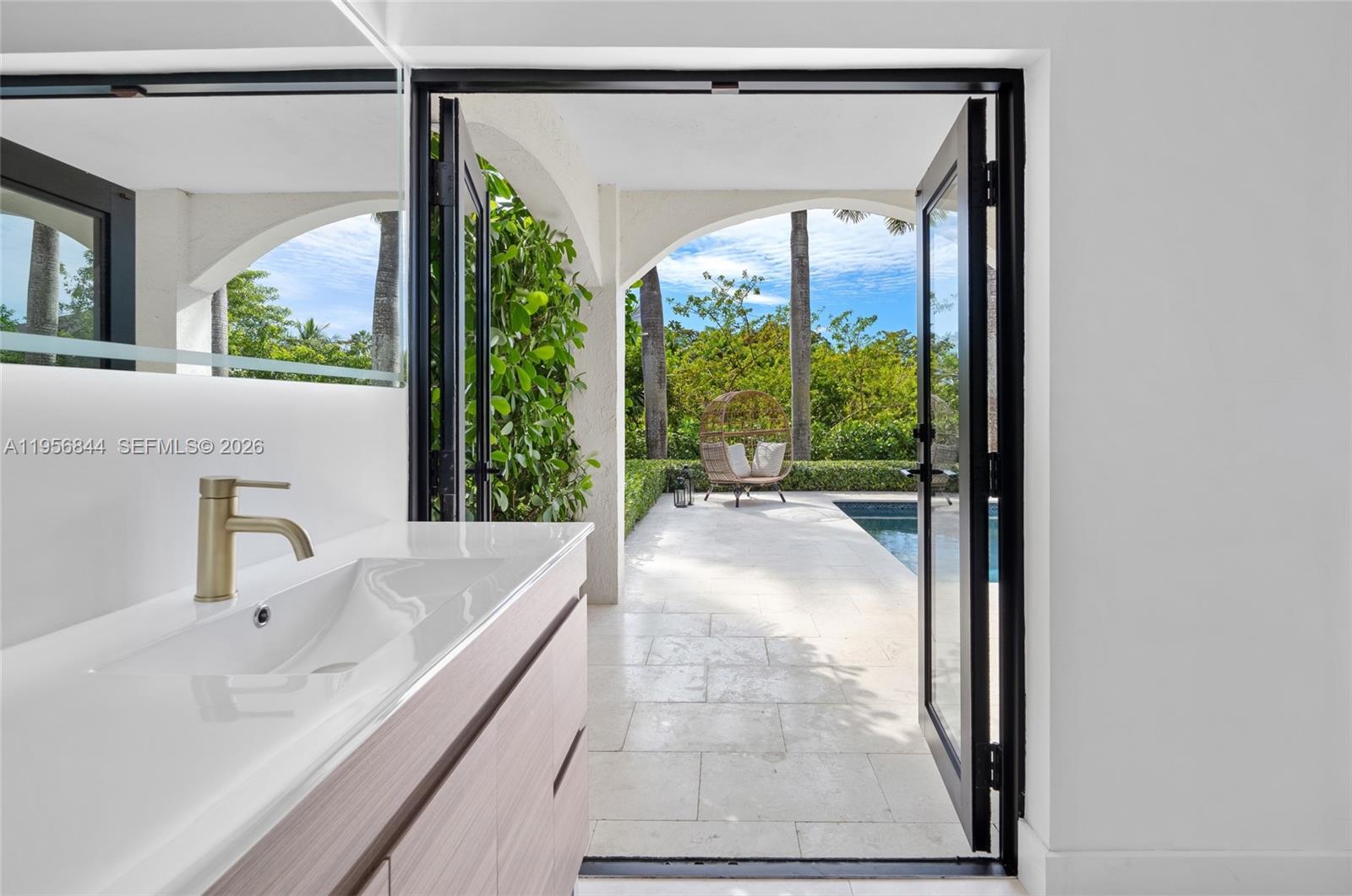 1400 Coruna Ave Coral Gables, FL 33156