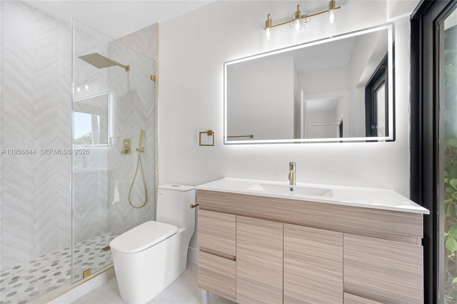 1400 Coruna Ave Coral Gables, FL 33156