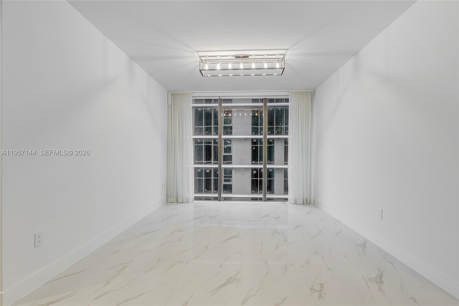 700 NE 24th St #5601 Miami, FL 33137